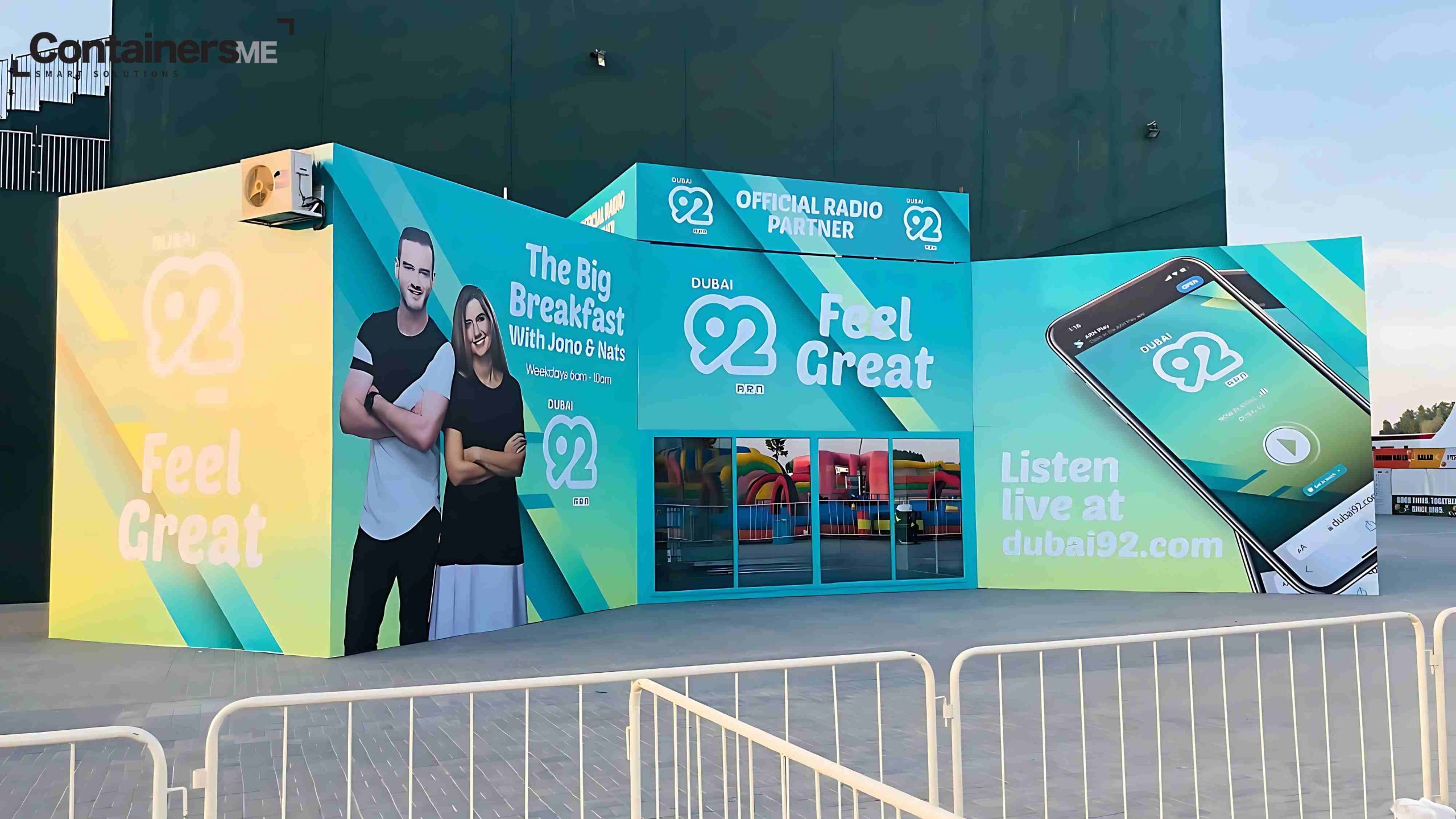 portable exhibition booth made using modular mobile cnotainer