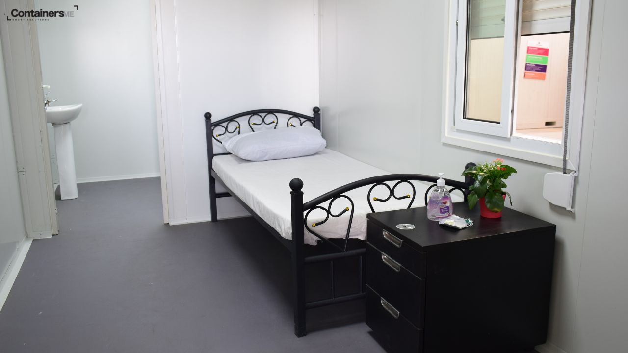 Container Accommodation for workers made using modular mobile containers